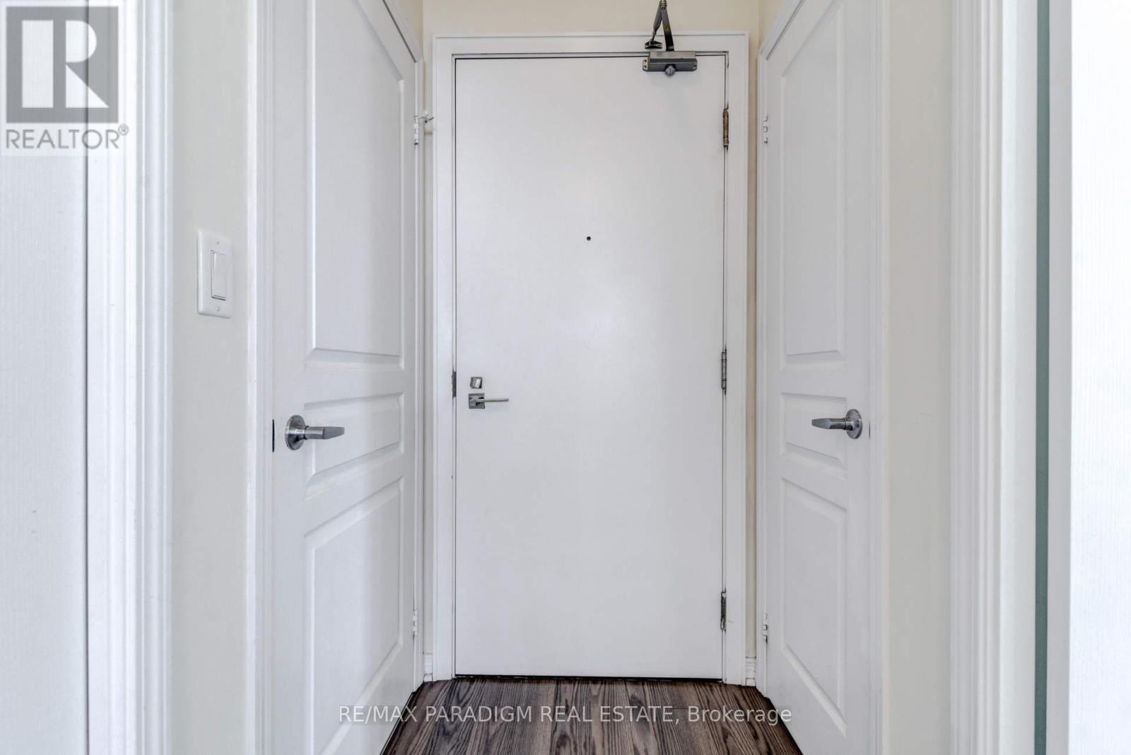 1702 - 352 Front Street W, Toronto, ON - Indoor Photo Showing Other Room