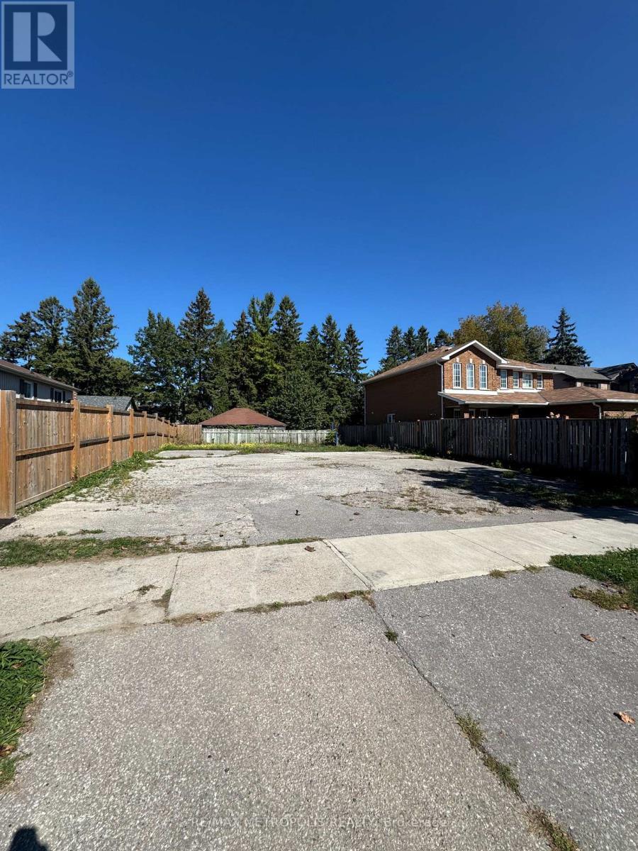 24 Doric Street, Ajax, ON