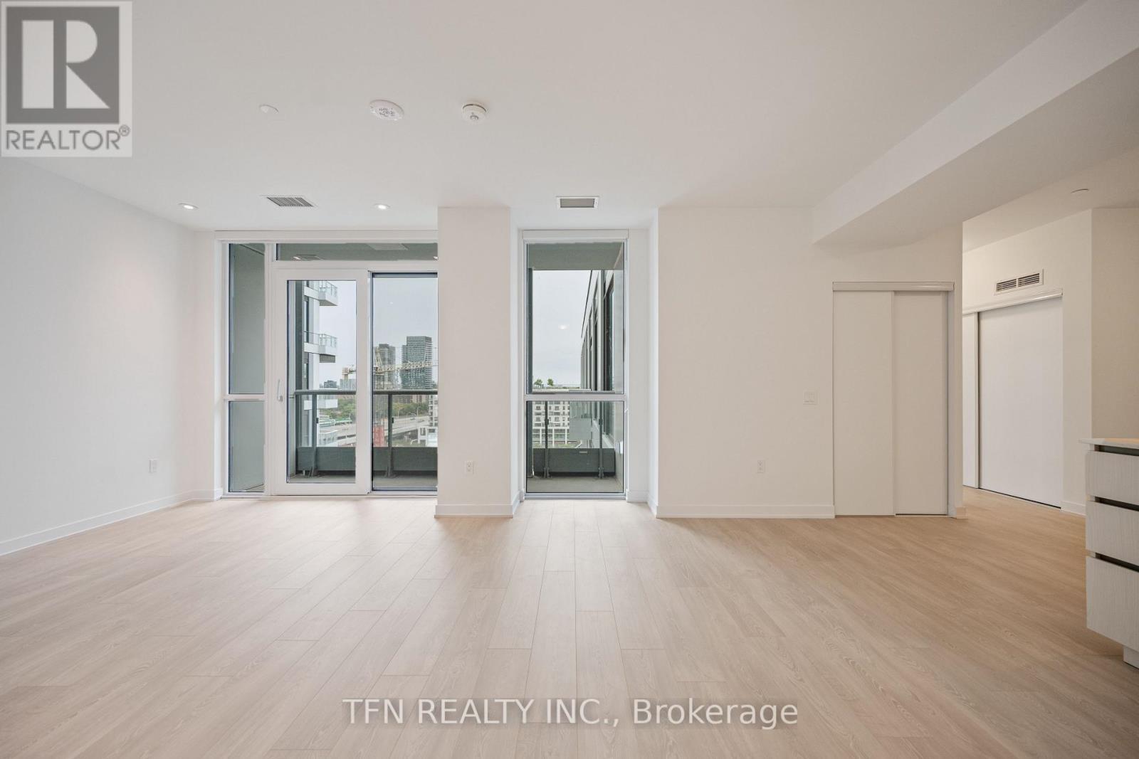 1113 - 15 Richardson Street, Toronto, ON - Indoor