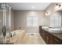 Primary ensuite - 5 pc -