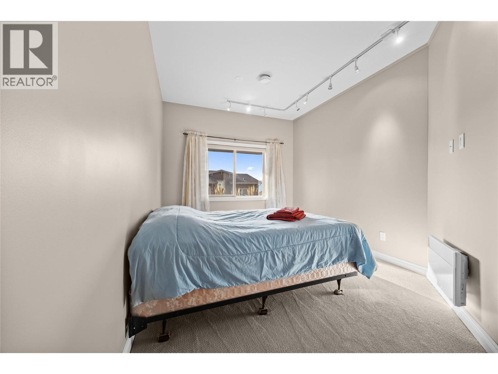 Third bedroom - 5165 Trepanier Bench Road Unit# 250, Peachland, BC - Indoor Photo Showing Bedroom