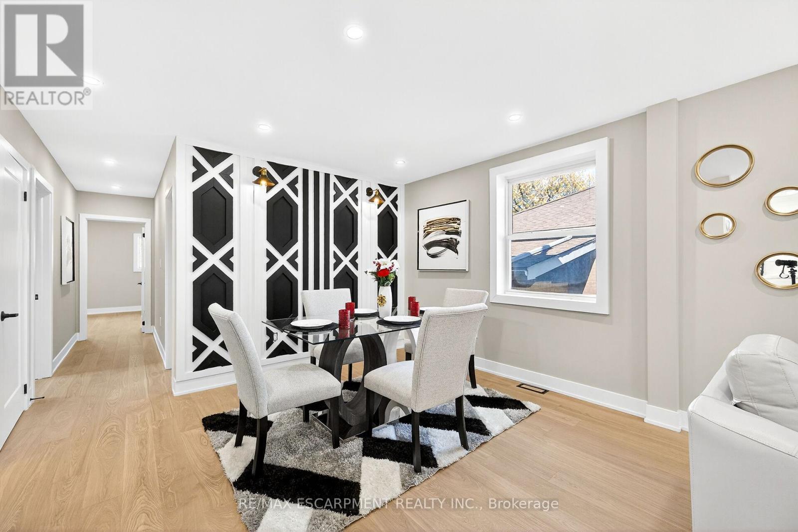 26 Martin Road, Hamilton, ON - Indoor Photo Showing Other Room