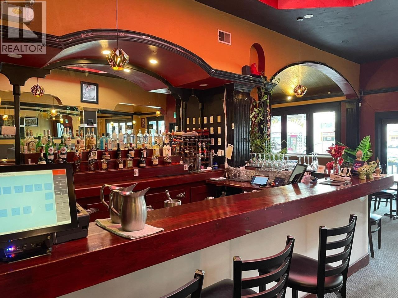 3618 W Broadway, Vancouver, BC