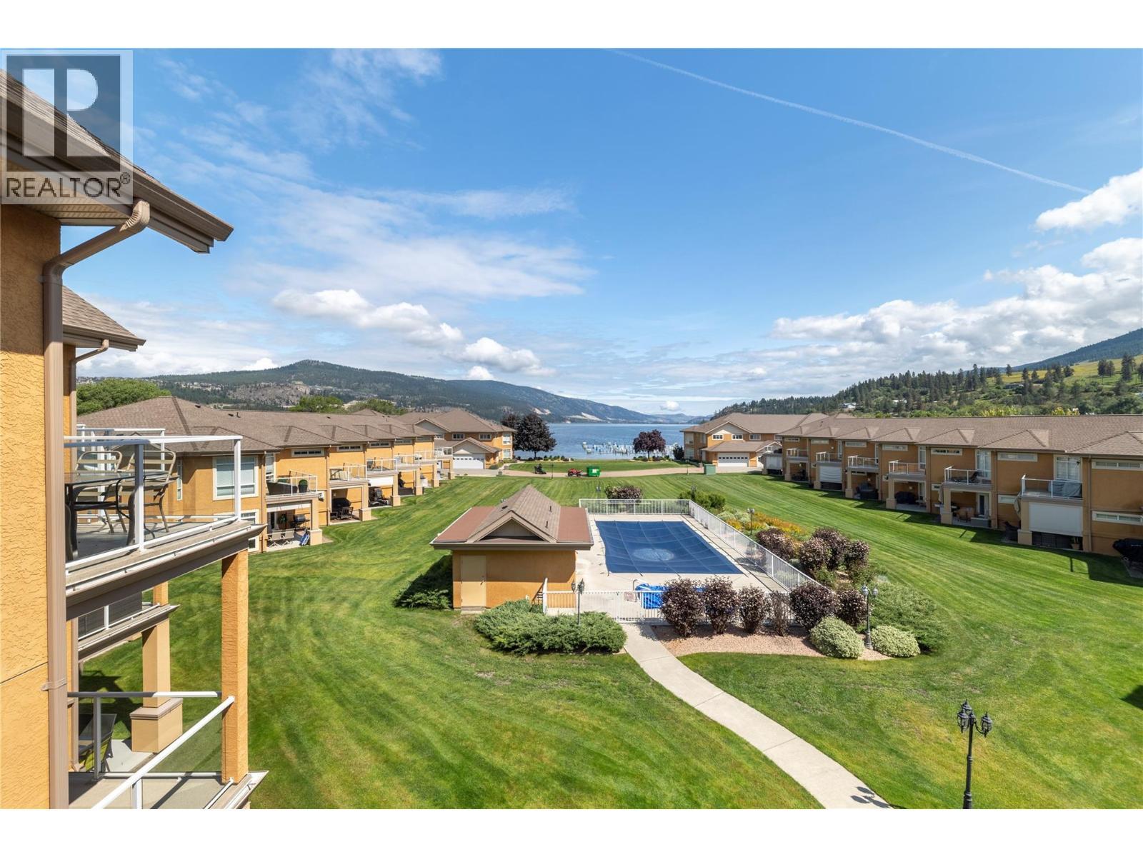 3570 Woodsdale Road Unit# 305, Lake Country, BC - Outdoor With View