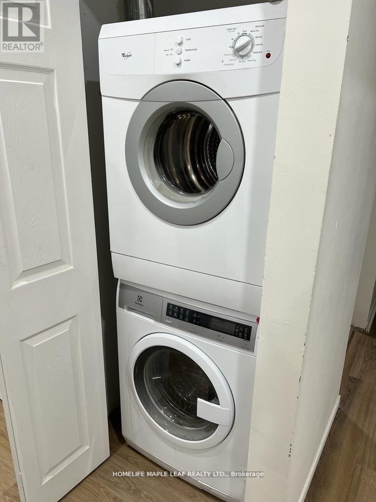 (Upper) - 28 Ladore Drive, Brampton, ON - Indoor Photo Showing Laundry Room