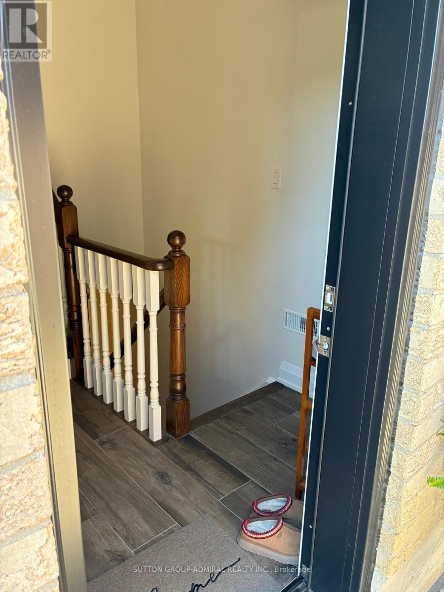 Lower - 32 Glenforest Drive, Vaughan, ON - Indoor Photo Showing Other Room