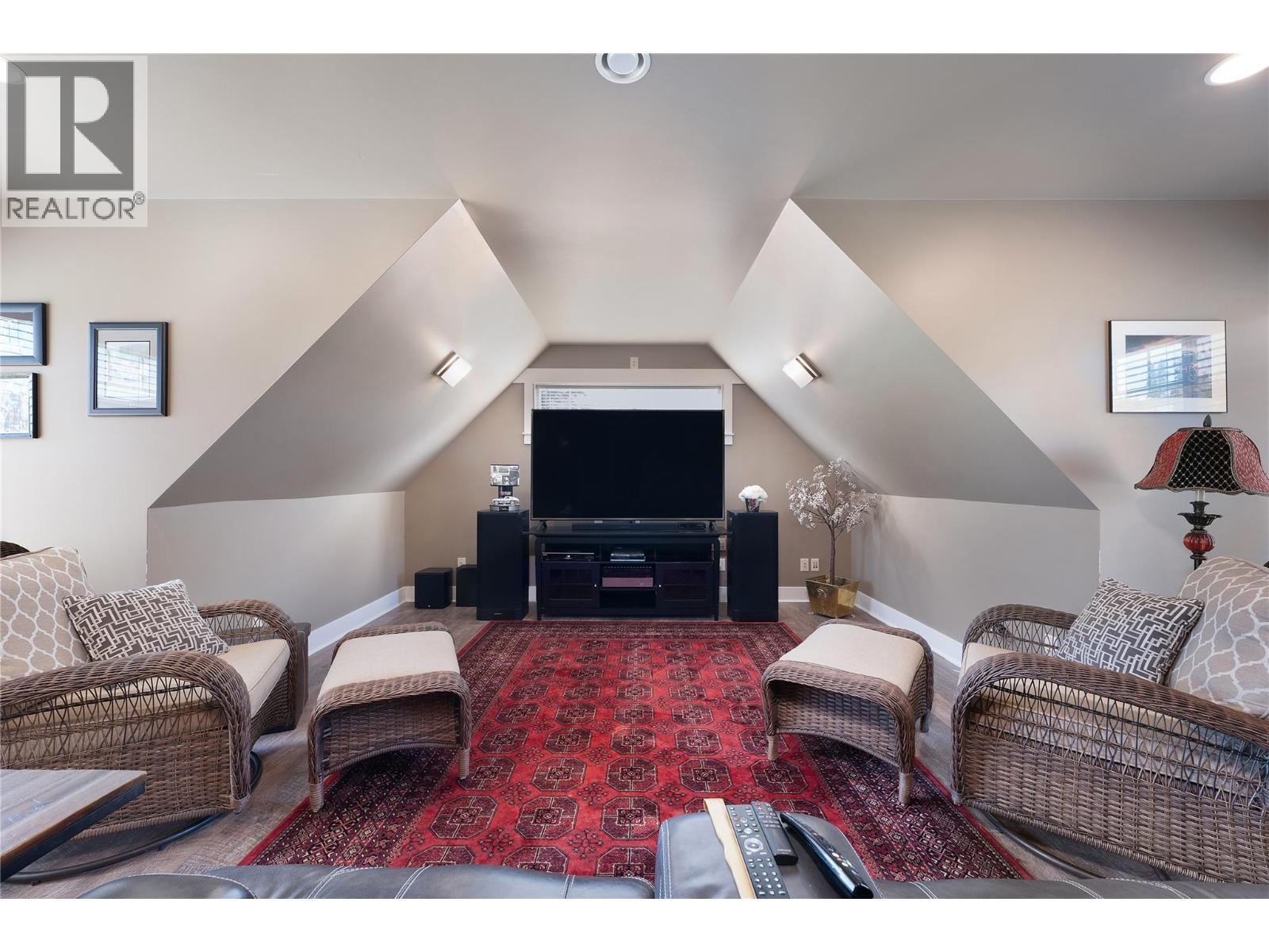 Upper Bonus or Bedroom 4 - 4537 Lansdowne Road, Armstrong, BC - Indoor