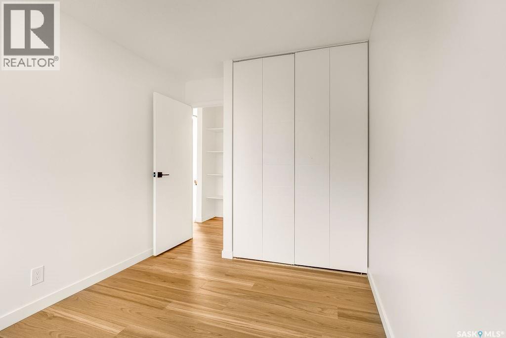 3914 Castle Road, Regina, SK - Indoor Photo Showing Other Room