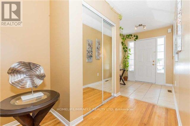 30 Lonestar Crescent, Brampton, ON - Indoor Photo Showing Other Room