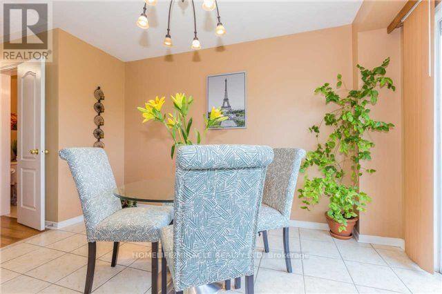 30 Lonestar Crescent, Brampton, ON - Indoor Photo Showing Other Room