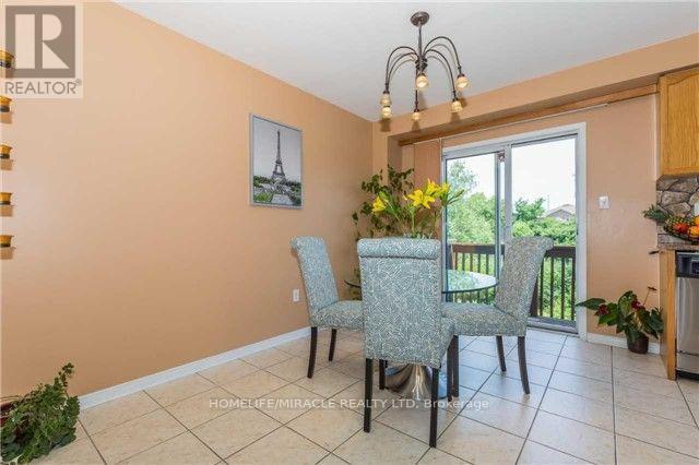 30 Lonestar Crescent, Brampton, ON - Indoor Photo Showing Dining Room
