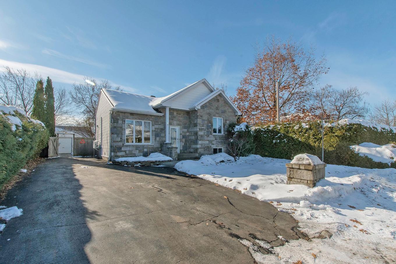 Façade - 4220 Rue De Mauriac, Terrebonne (Terrebonne), QC - Outdoor