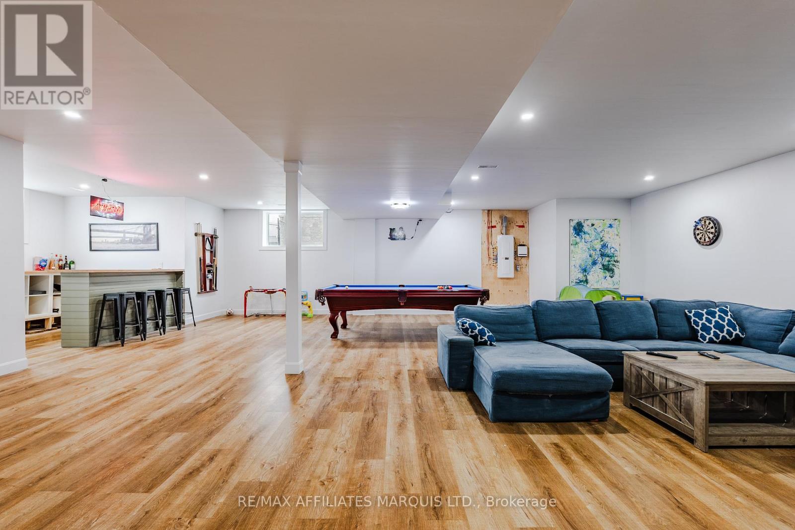2 Meadow Lane, South Stormont, ON - Indoor Photo Showing Other Room
