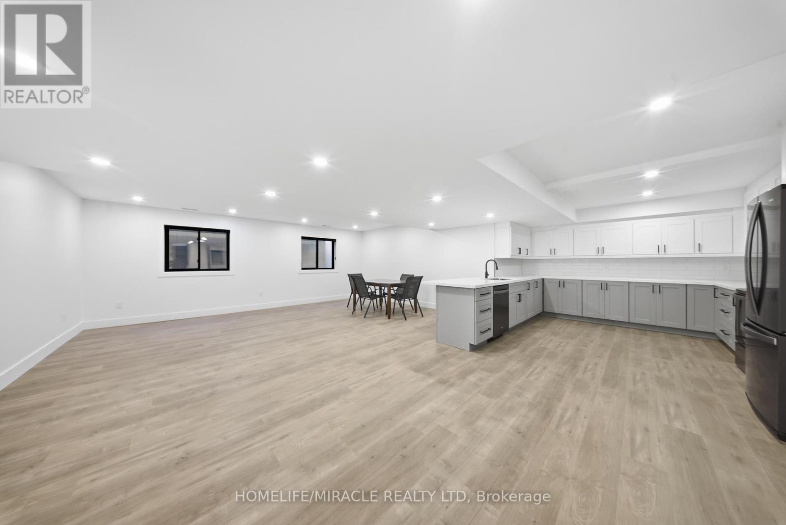 1653 Glenburnie Road, Mississauga, ON - Indoor