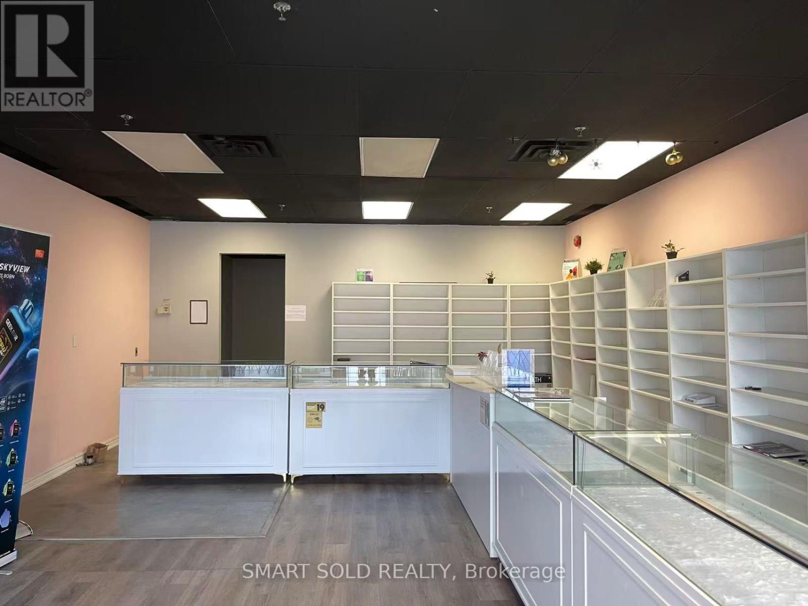 8 - 9631 Yonge Street, Richmond Hill, ON