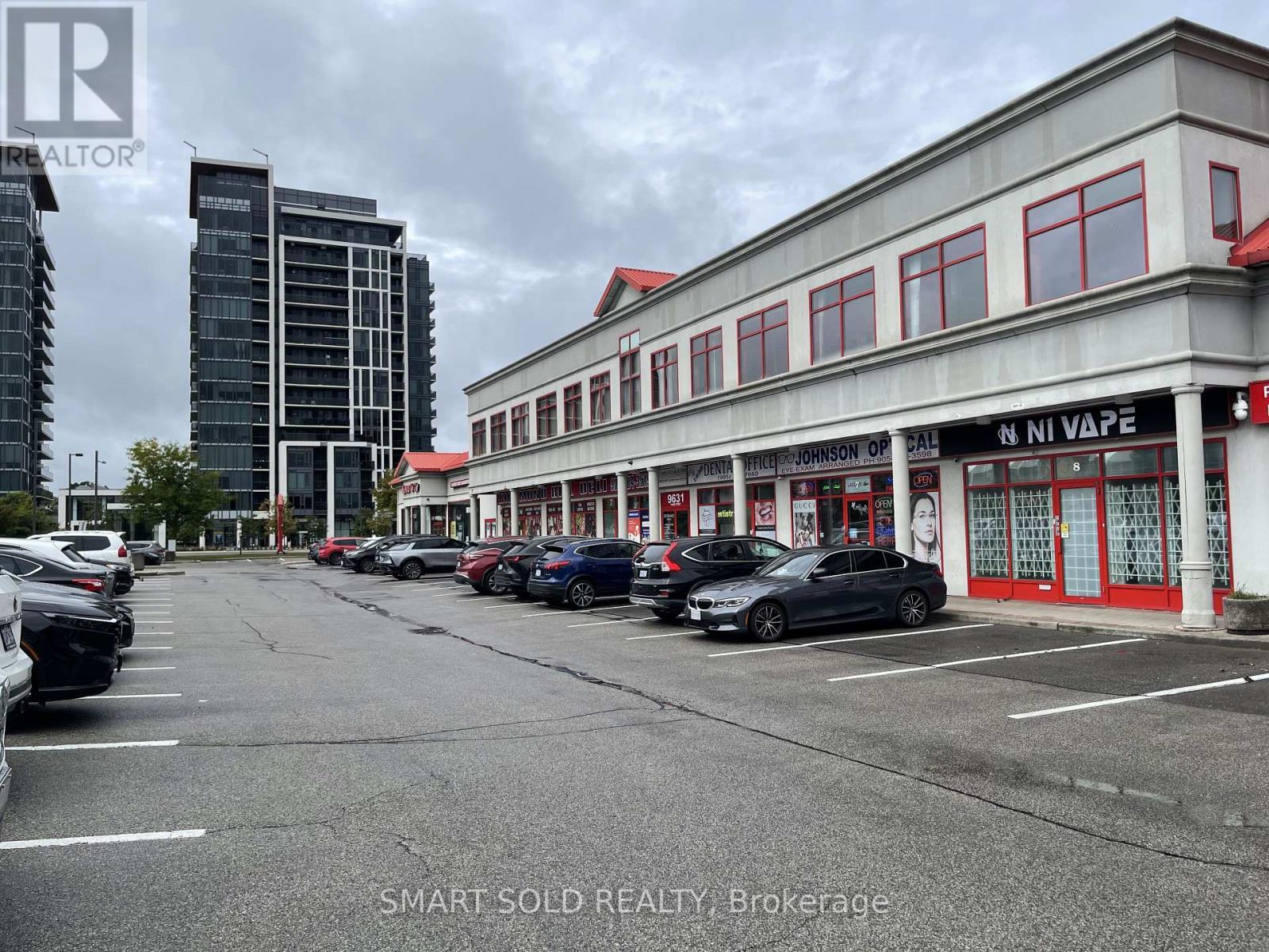 8 - 9631 Yonge Street, Richmond Hill, ON