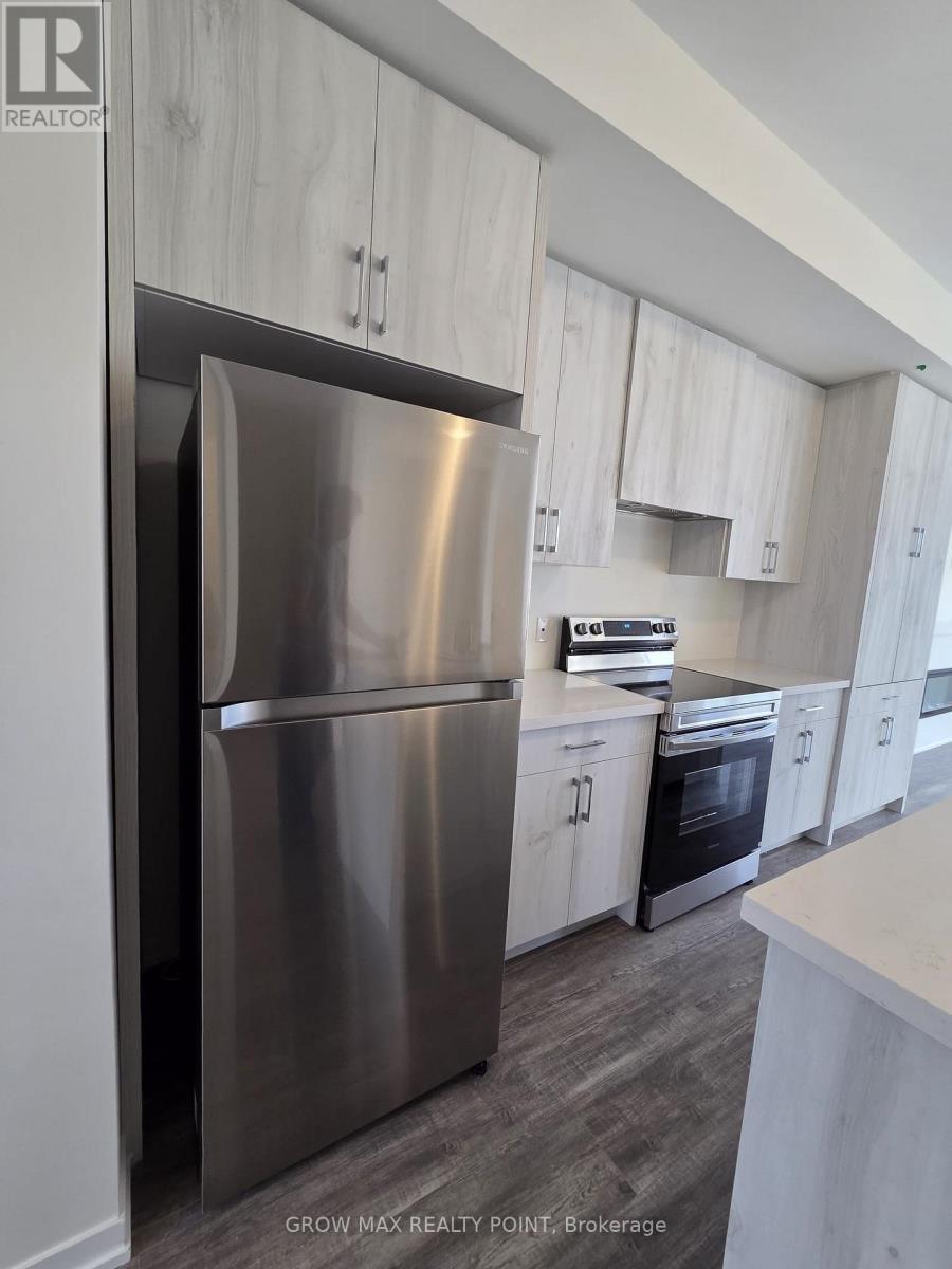 3 - 7 Kingbird Common, Cambridge, ON - Indoor Photo Showing Kitchen