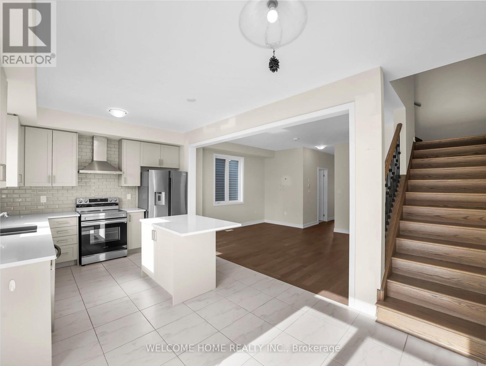 6 Sun Haven Lane, Thorold, ON - Indoor Photo Showing Kitchen