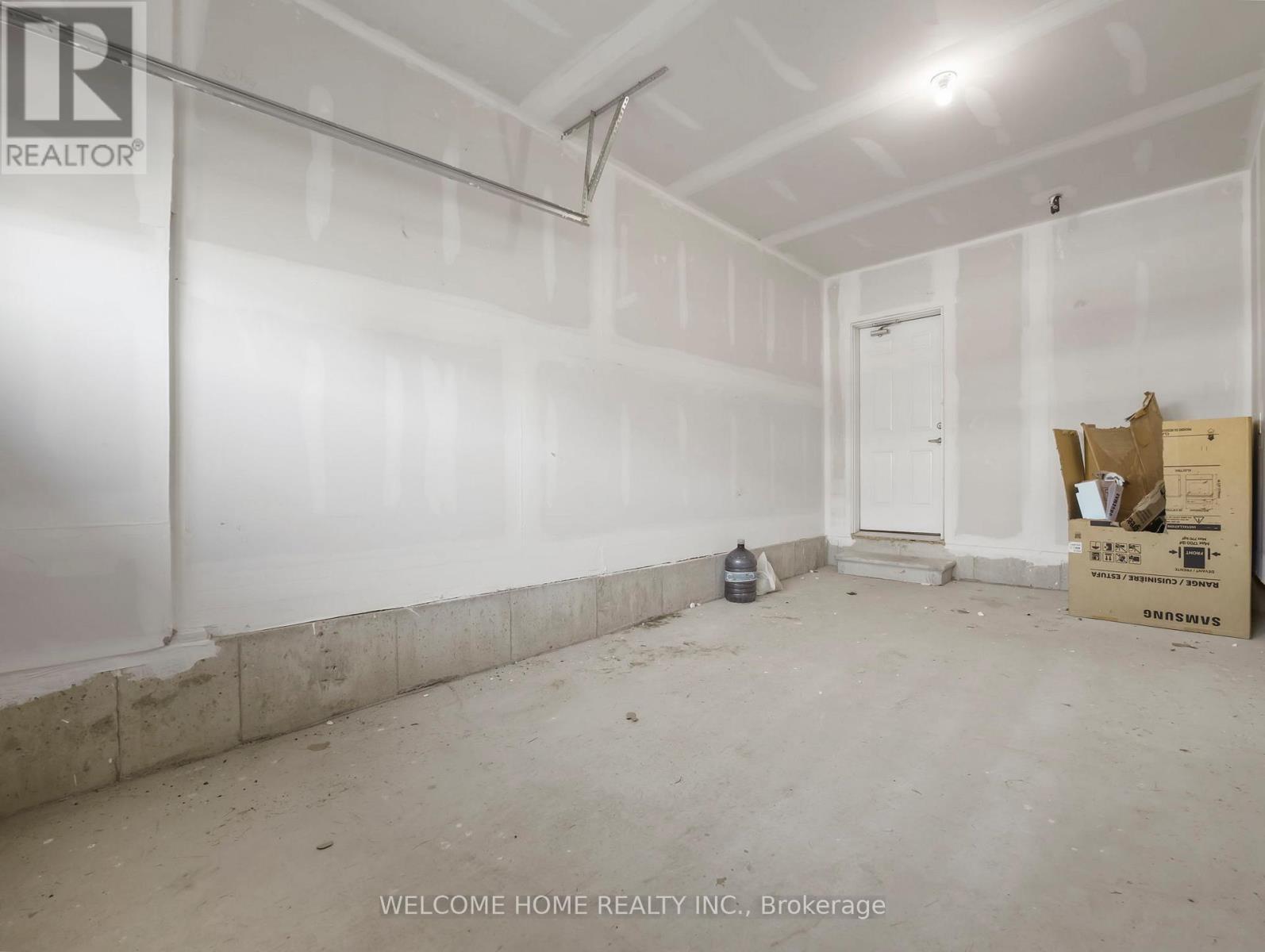 6 Sun Haven Lane, Thorold, ON - Indoor