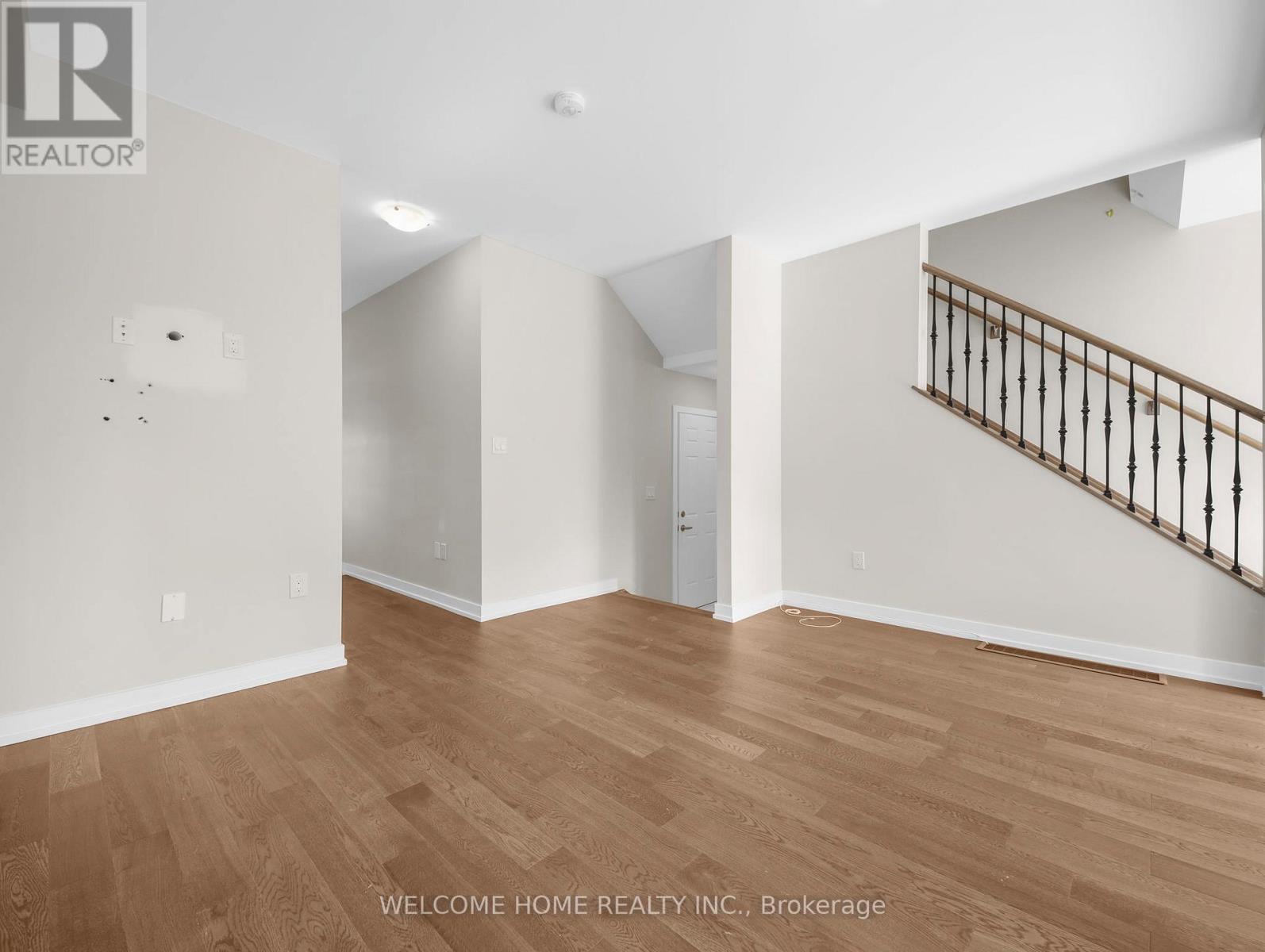 6 Sun Haven Lane, Thorold, ON - Indoor Photo Showing Other Room