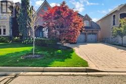 166 GRANDVISTA CRESCENT Vaughan, ON L4H 3J6