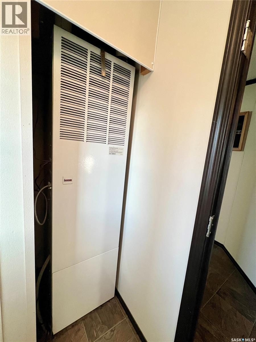 42 2Nd Street, Tompkins, SK