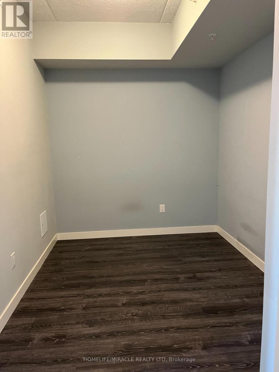 1706 - 318 Spruce Street, Waterloo, ON - Indoor Photo Showing Other Room