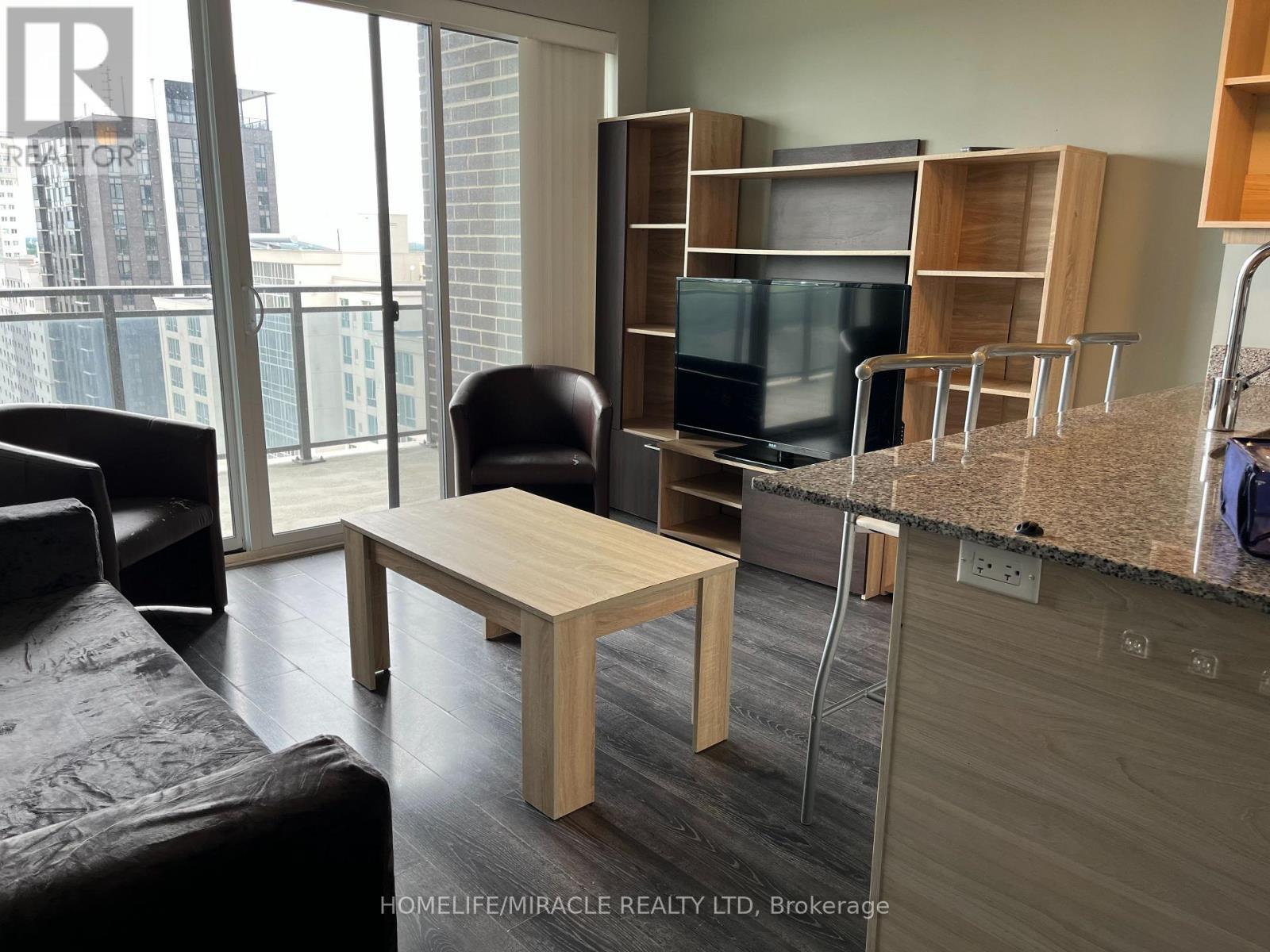 1706 - 318 Spruce Street, Waterloo, ON - Indoor