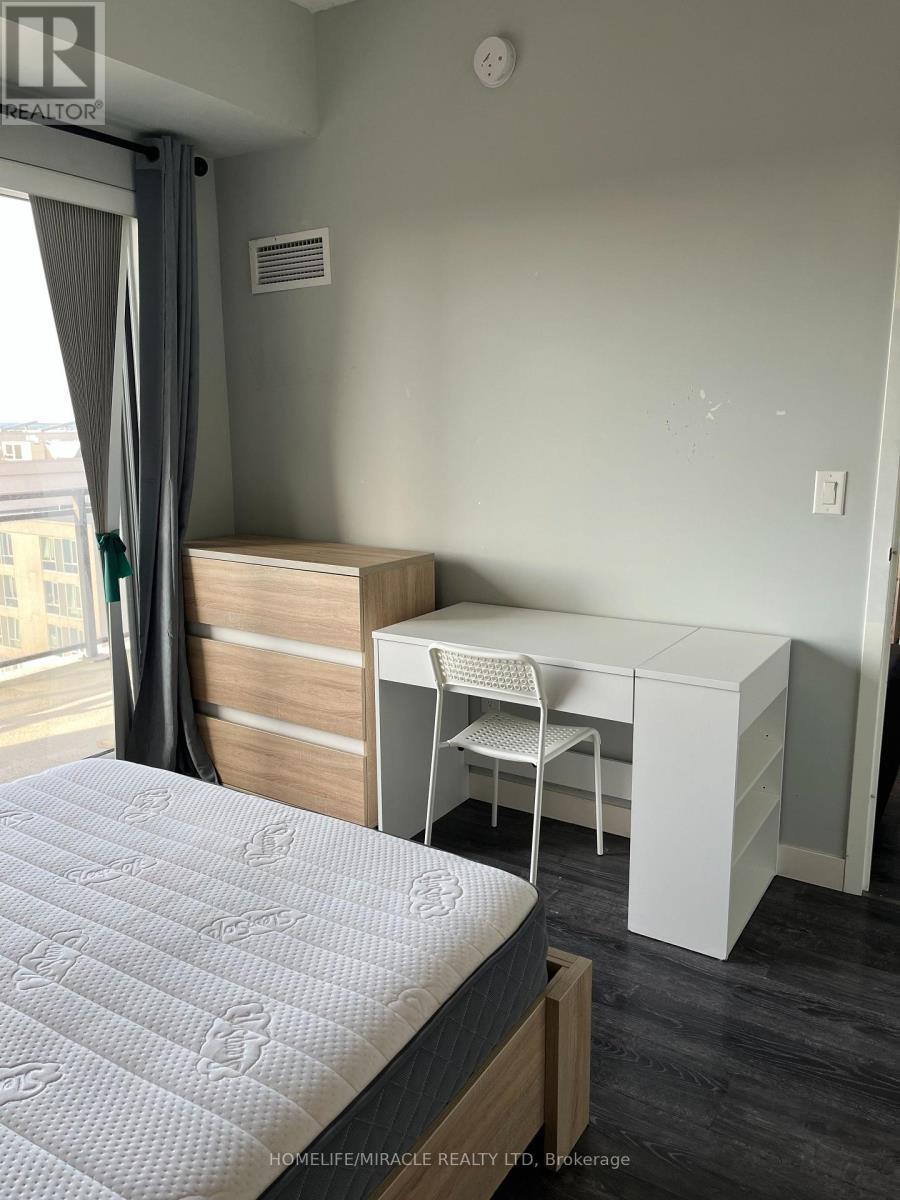 1706 - 318 Spruce Street, Waterloo, ON - Indoor Photo Showing Bedroom