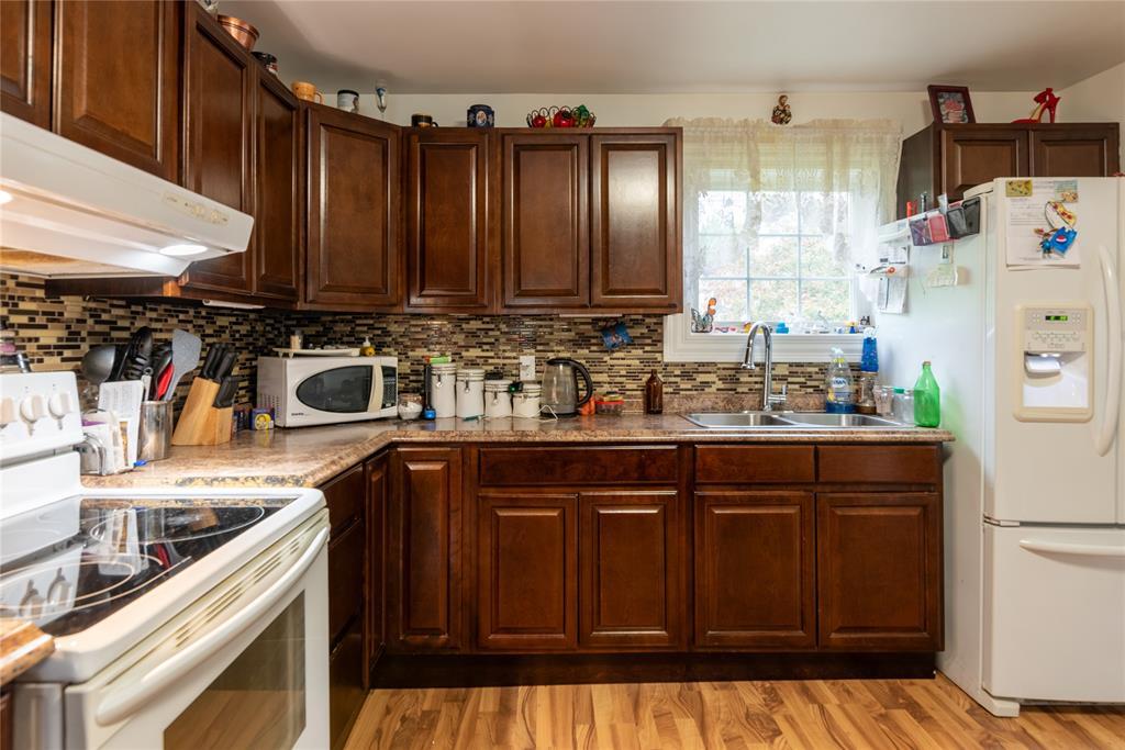 7 Hillcrest Avenue, Glenwood, NL