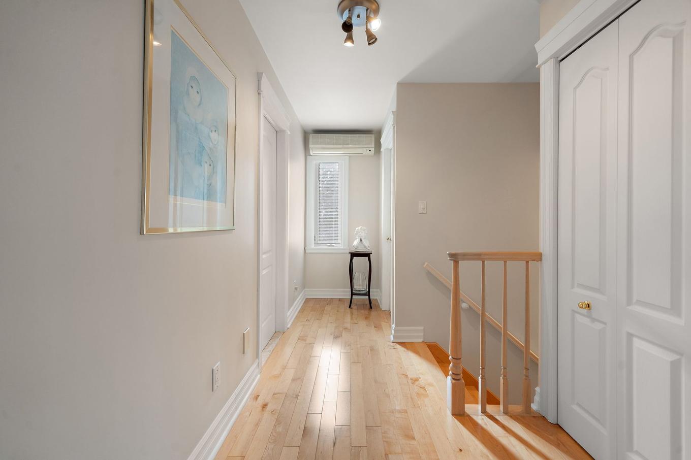 Corridor - 91 Rue Des Pistoles, Blainville, QC - Indoor Photo Showing Other Room