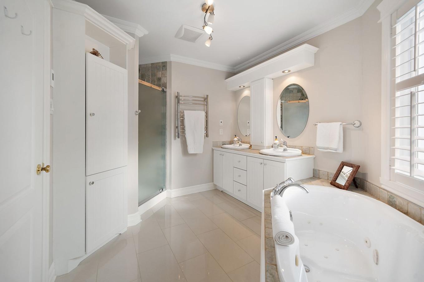 Salle de bains - 91 Rue Des Pistoles, Blainville, QC - Indoor Photo Showing Bathroom