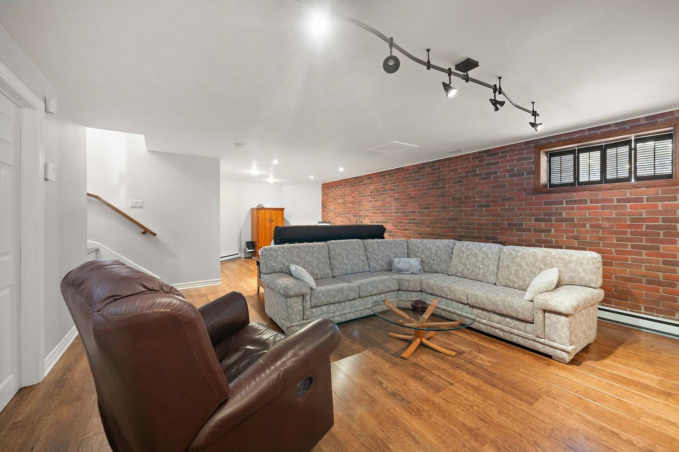 Sous-sol - 91 Rue Des Pistoles, Blainville, QC - Indoor Photo Showing Living Room