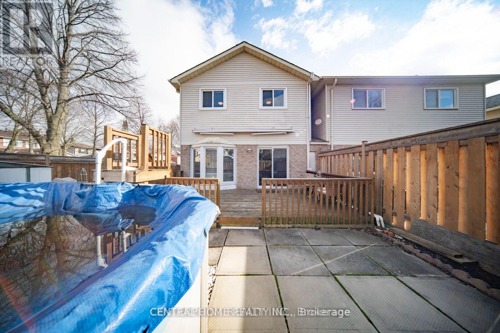 84 Raleigh Crescent, Markham, ON - Outdoor