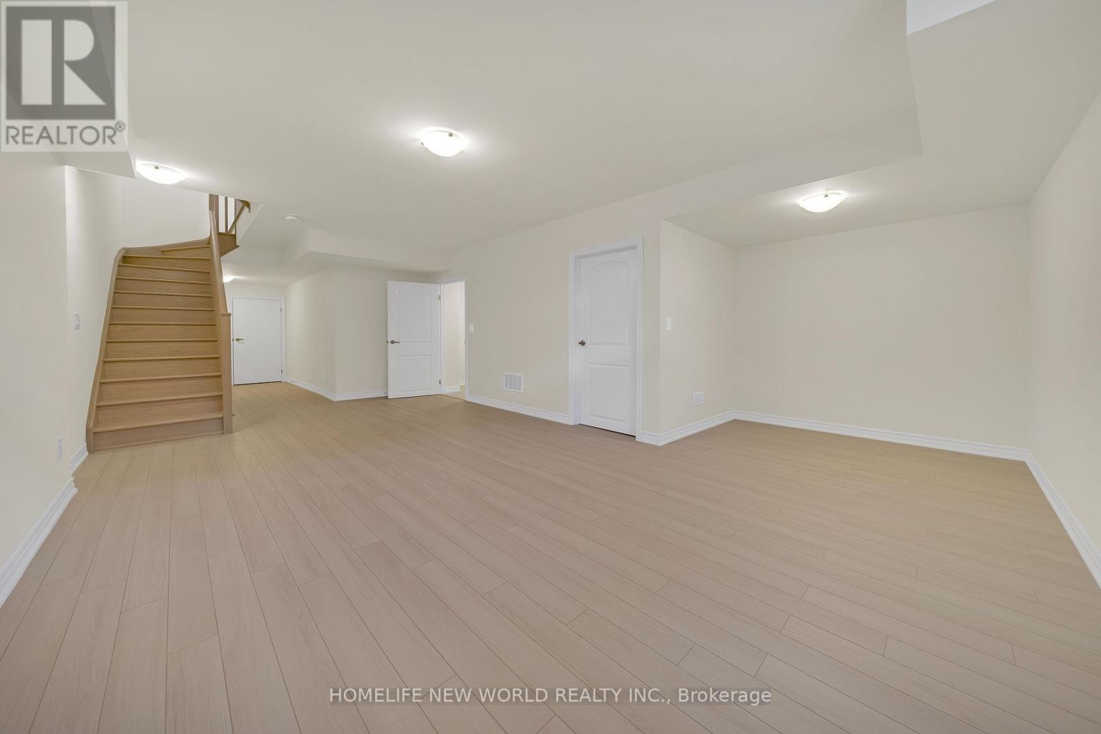 7 Harvey Bunker Crescent, Markham, ON - Indoor Photo Showing Other Room