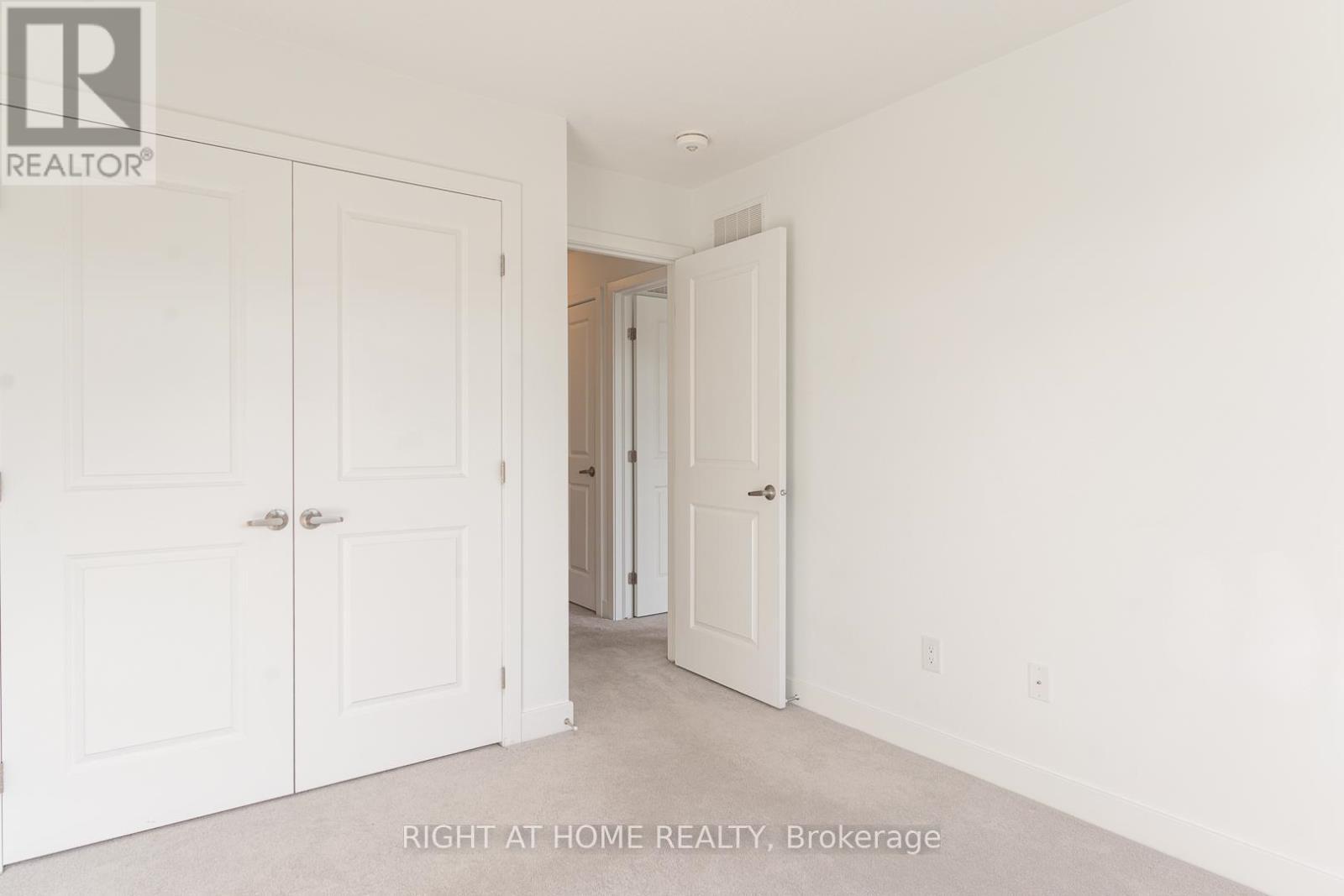 16 Nettle Crescent, Ottawa, ON - Indoor Photo Showing Other Room