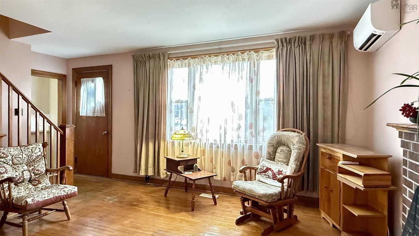 102 Cottage Street, Pictou, NS