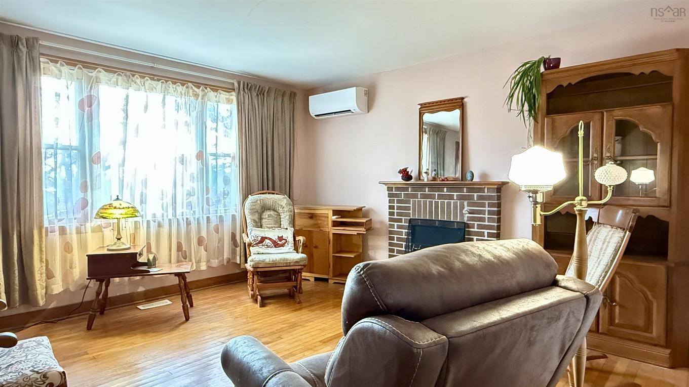 102 Cottage Street, Pictou, NS