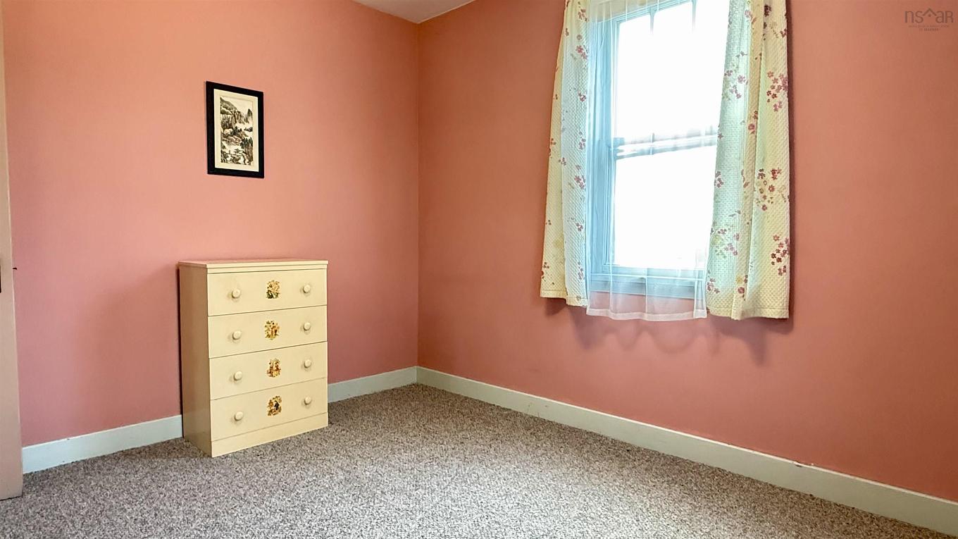 102 Cottage Street, Pictou, NS