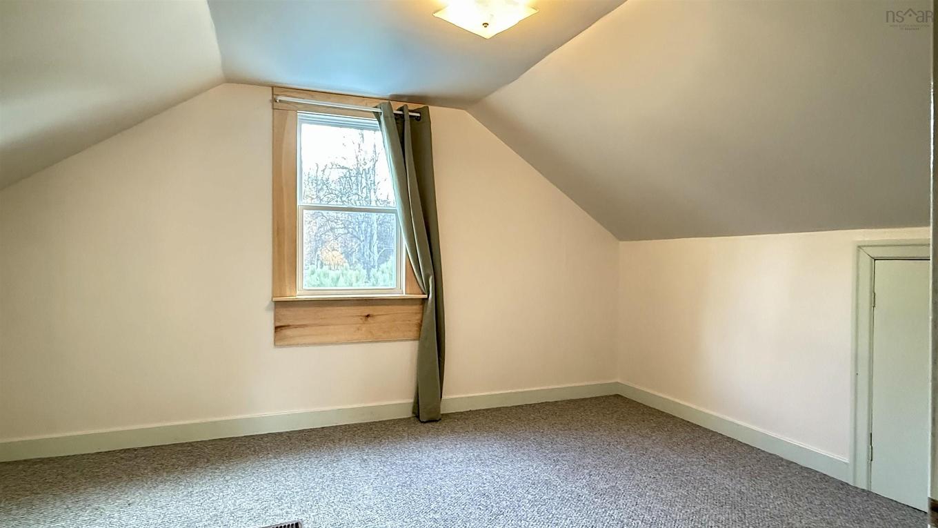 102 Cottage Street, Pictou, NS