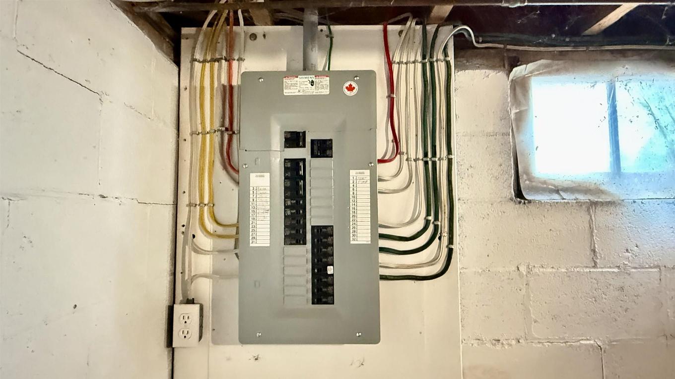 102 Cottage Street, Pictou, NS