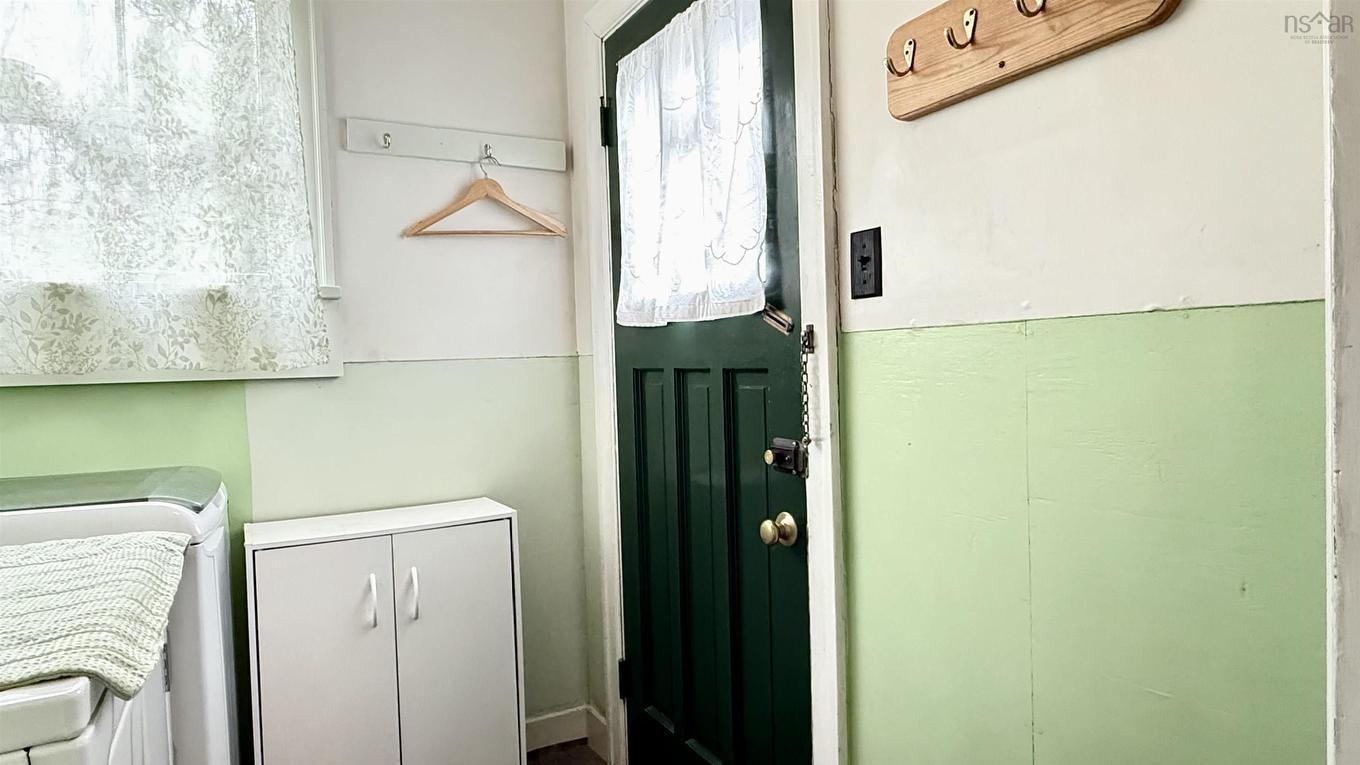 102 Cottage Street, Pictou, NS