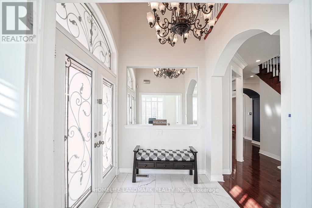 3565 Stonecutter Crescent, Mississauga, ON - Indoor Photo Showing Other Room