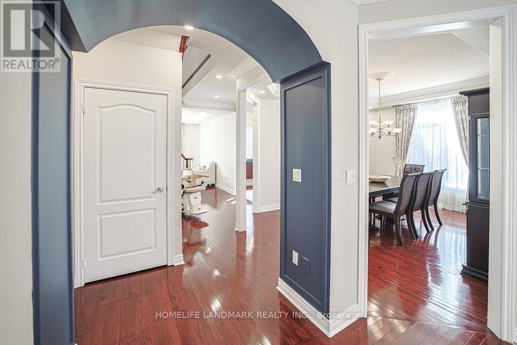 3565 Stonecutter Crescent, Mississauga, ON - Indoor Photo Showing Other Room