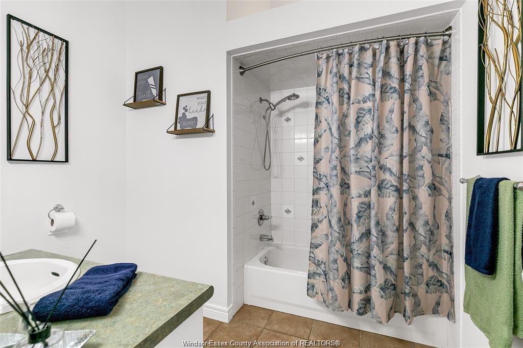 3772 Prairie Court, Windsor, ON