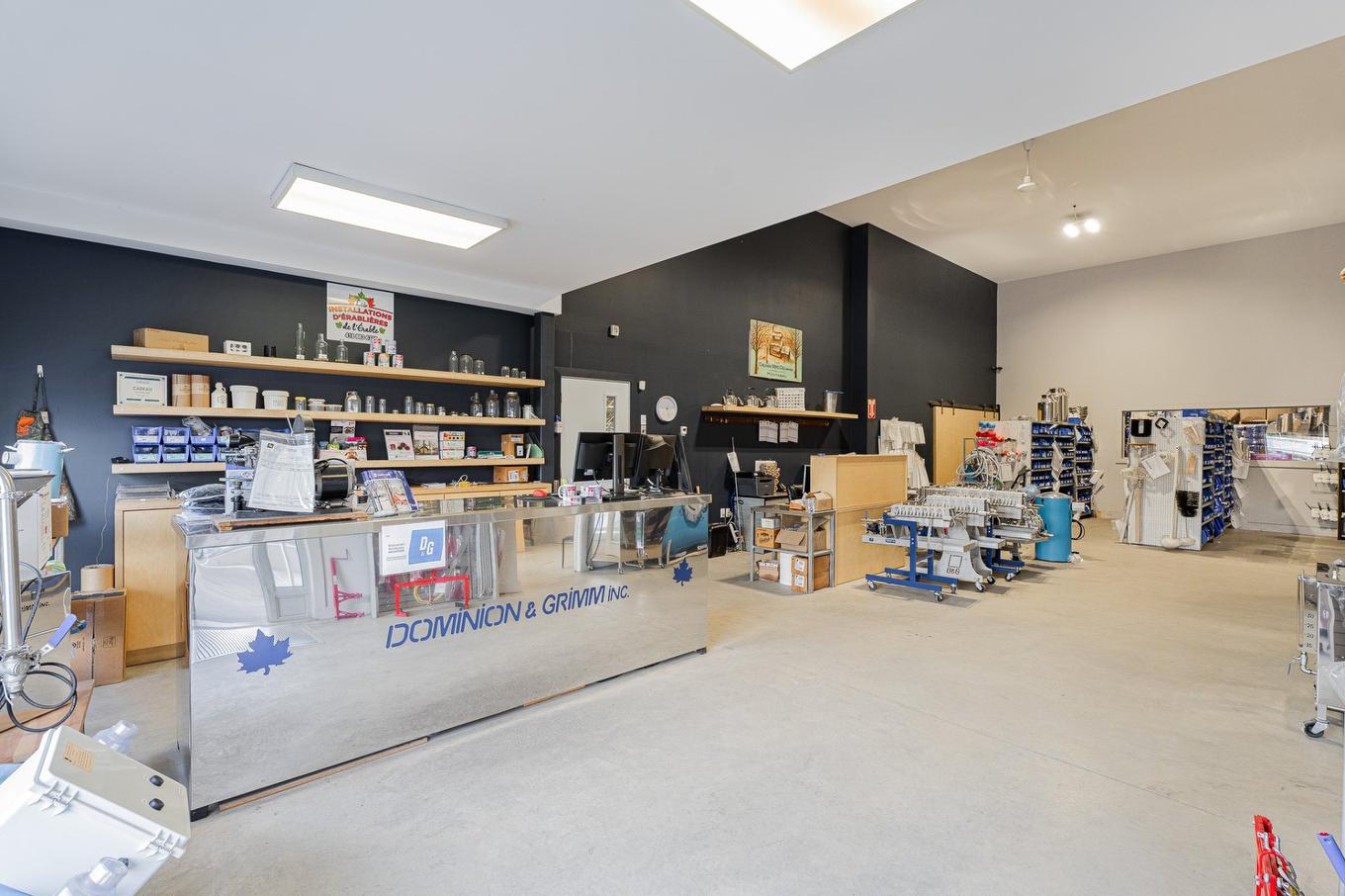 Overall view - 1000 Rue De L'Acadie, Victoriaville, QC - Indoor