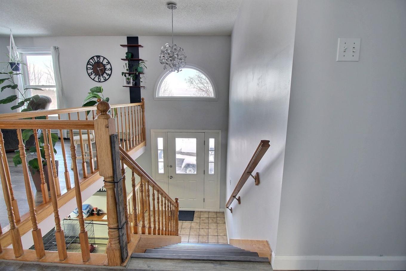 Escalier - 328 6E Rang N., Saint-Honoré-De-Shenley, QC - Indoor Photo Showing Other Room