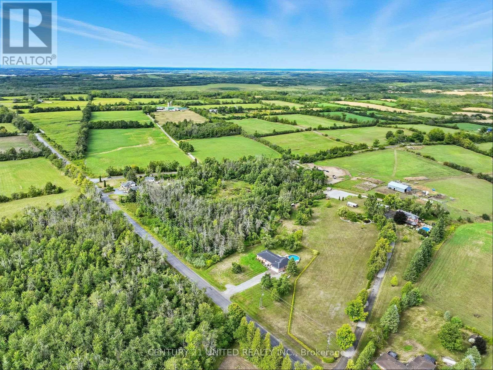 2038 Hilliard Street, Selwyn, ON - Outdoor With View