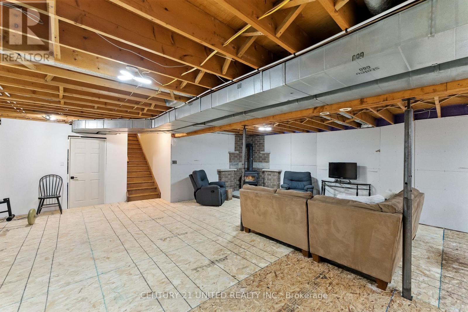 2038 Hilliard Street, Selwyn, ON - Indoor Photo Showing Basement