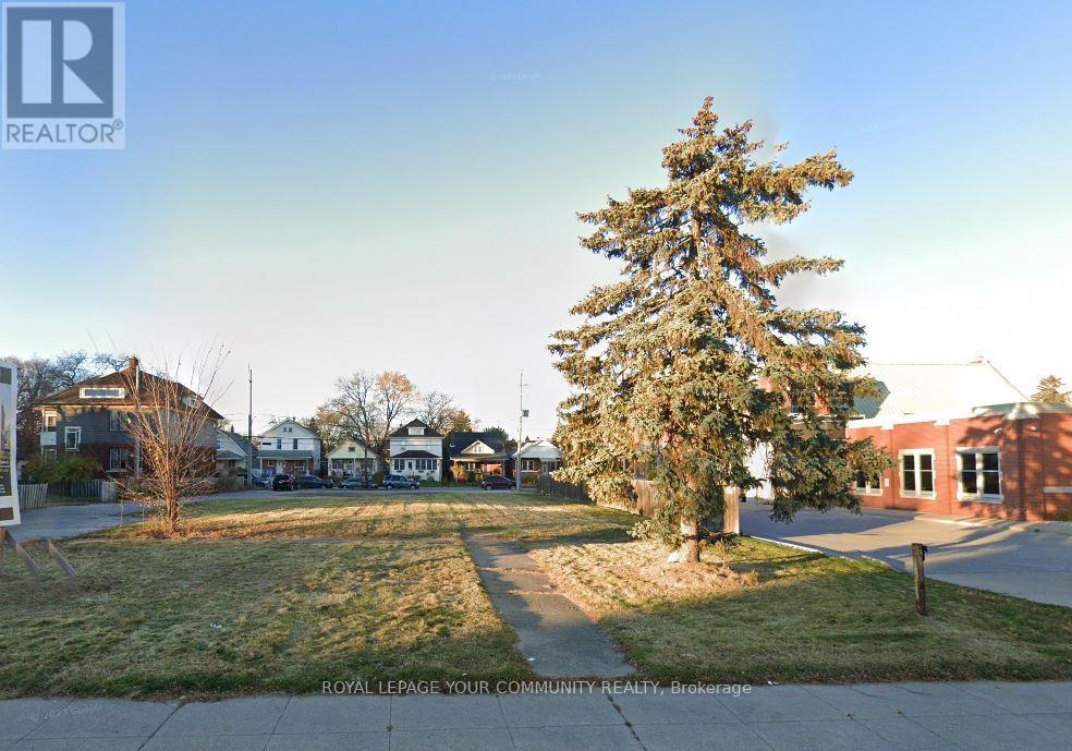 1567 Ouellette Avenue, Windsor, ON